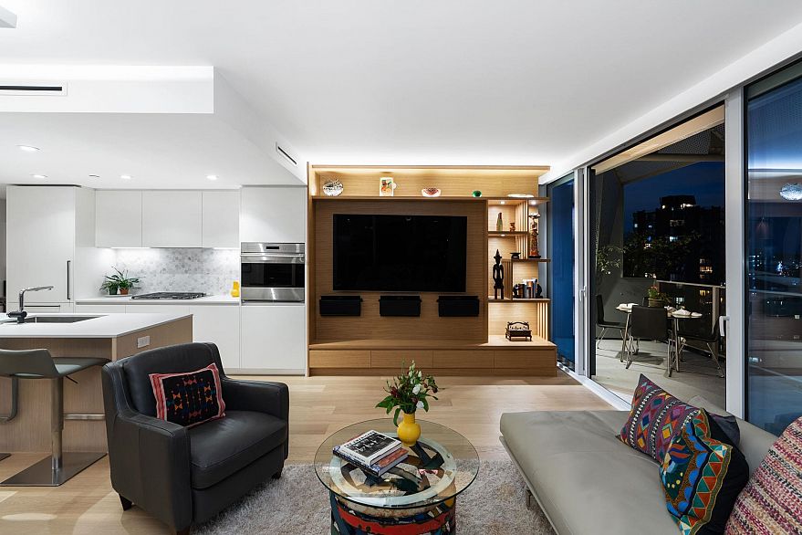 1604 1365 Davie Street