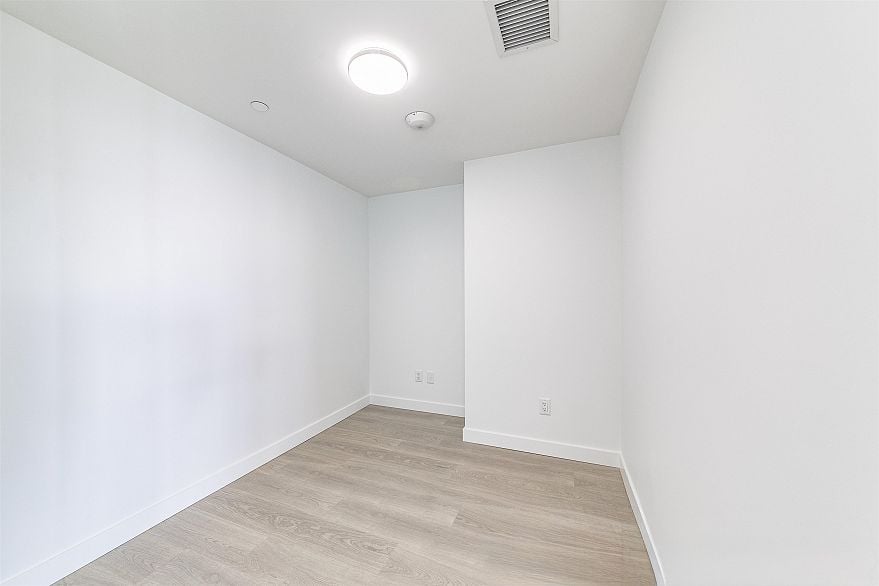 1205 6537 TELFORD AVE, Burnaby BC V5H 0K9