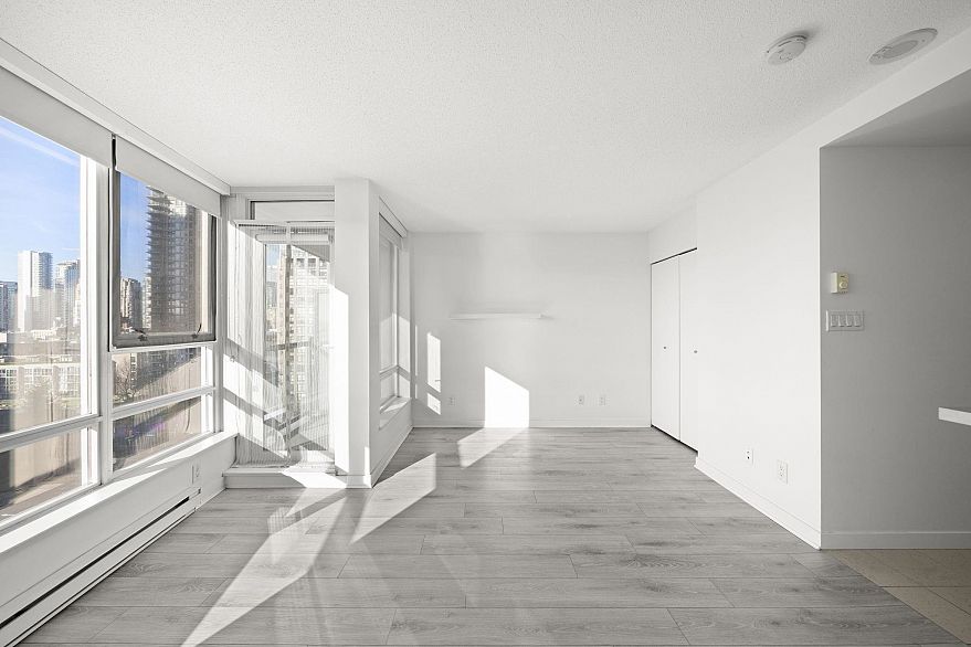 1501 939 Expo Boulevard