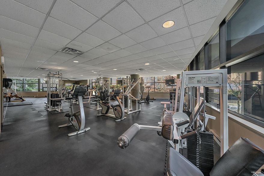 1905 1331 Alberni Street