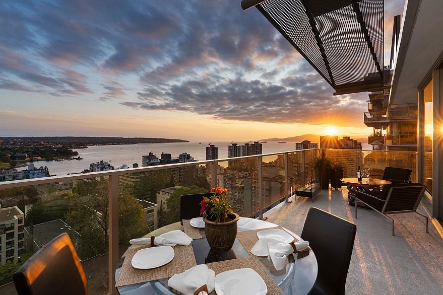 1604 1365 Davie Street