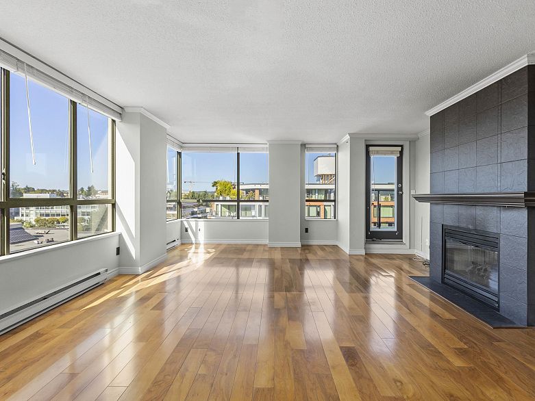 1103 2288 Pine Street