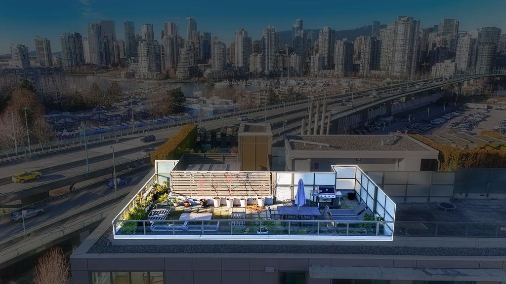 901 1919 Wylie Street