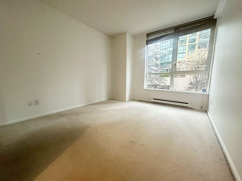 707 BROUGHTON STREET, Vancouver BC V6G 3K4