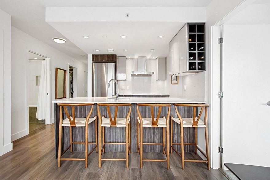 607 1788 Columbia Street