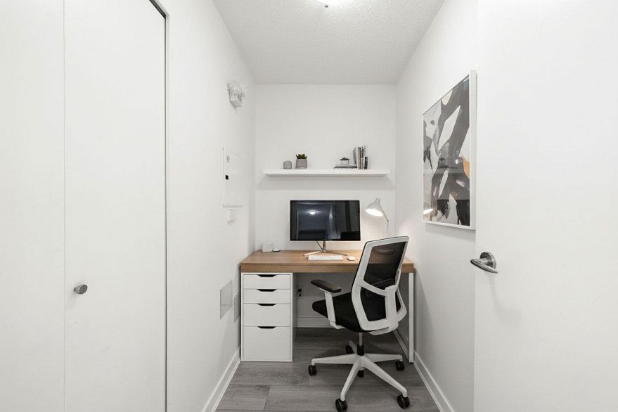 1501 939 Expo Boulevard