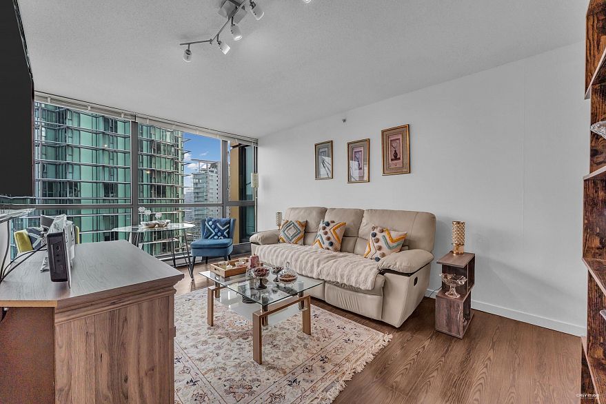 1905 1331 Alberni Street