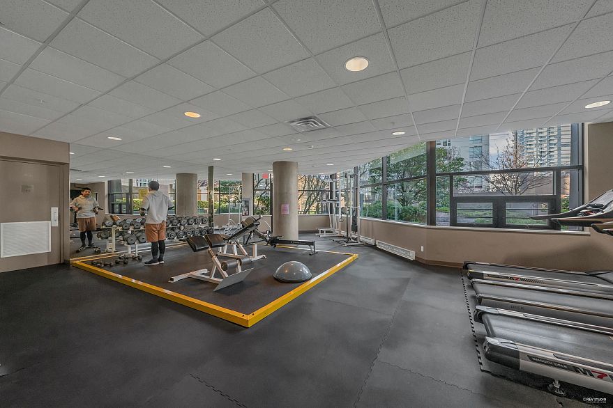 1905 1331 Alberni Street