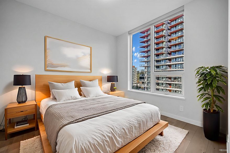 1205 3487 Binning Road