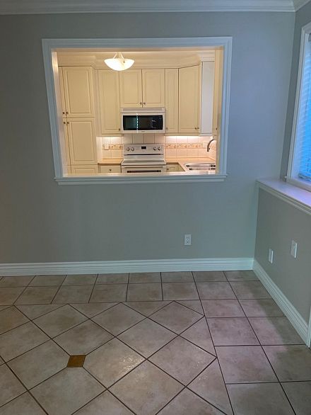 32X W 14TH AVENUE, Vancouver BC V5Y 1X4