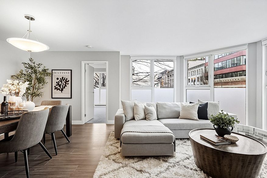 202 1323 Homer Street