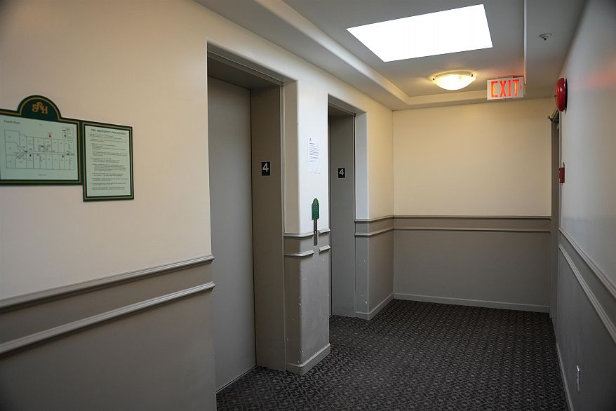 418 6475 E Chester Street Street