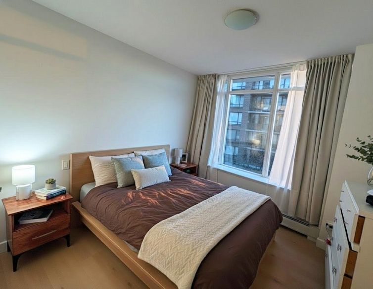 175 W 2ND AVENUE, North Vancouver BC V7M 0A5