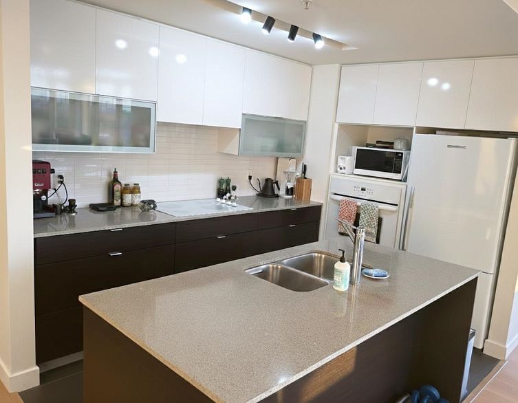 175 W 2ND AVENUE, North Vancouver BC V7M 0A5