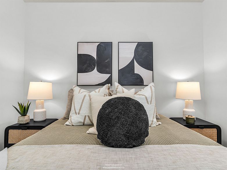 605 250 E 6th Avenue