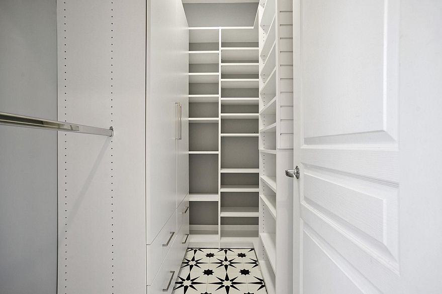 210 2028 W 11th Avenue