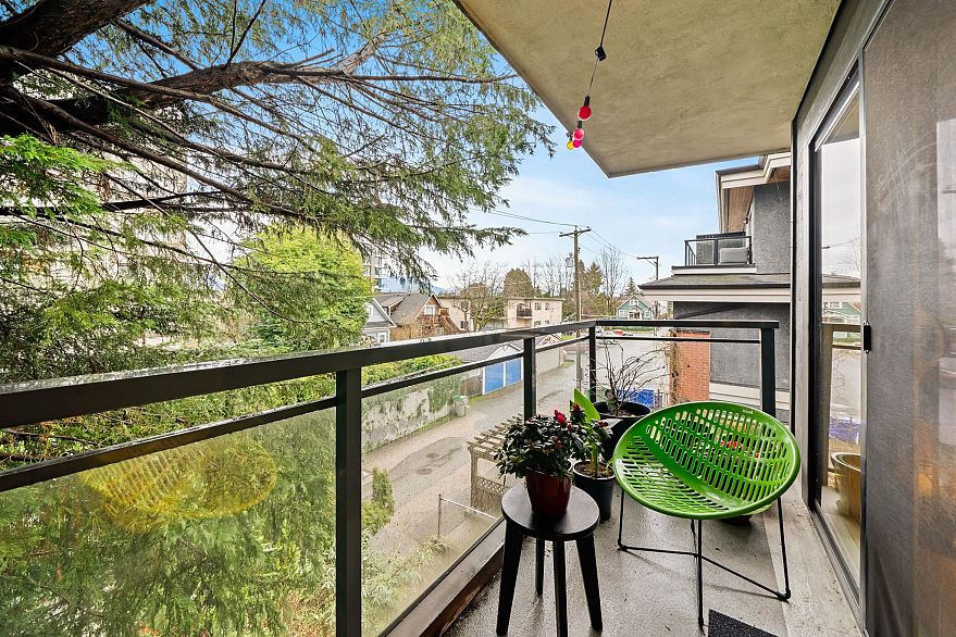 304 319 E 7th Avenue