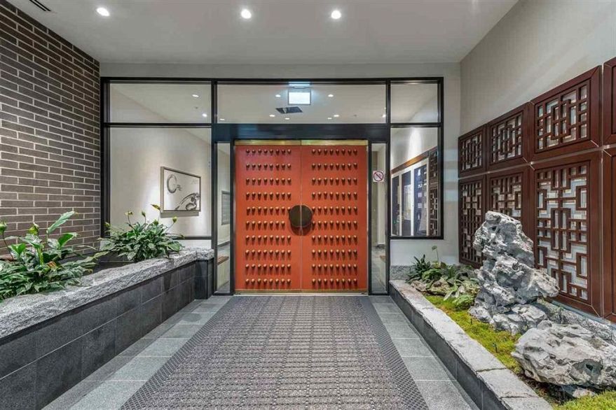 1207 188 Keefer Street