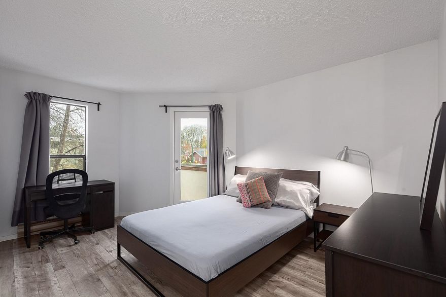 306 1775 W 10th Avenue