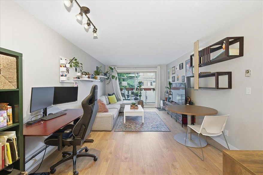 306 1864 Frances Street