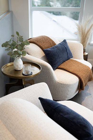 1201 2785 Library Lane