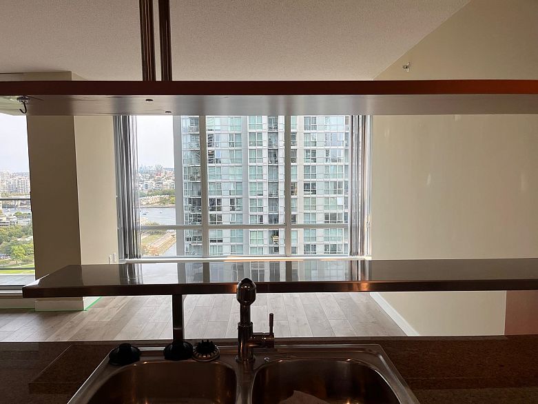 2308 1438 RICHARDS STREET, Vancouver BC V6Z 3B8