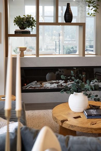 1201 2785 Library Lane