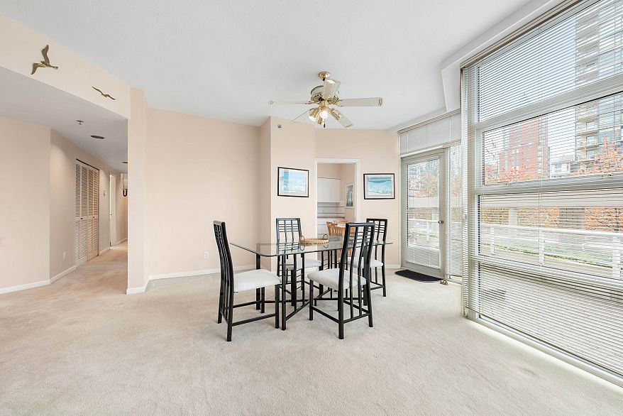 201 1788 W Georgia Street