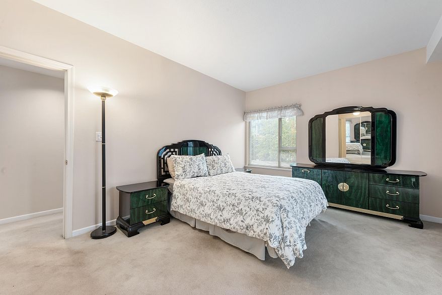 201 1788 W Georgia Street