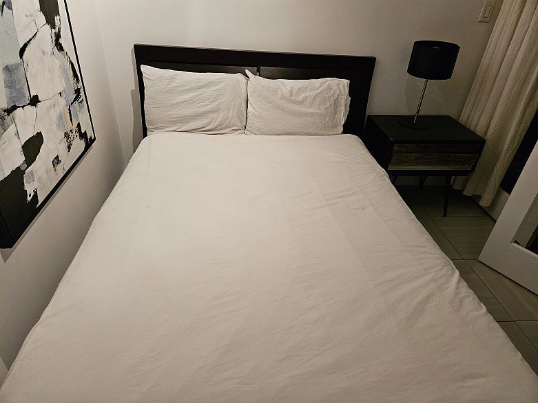 807 950 Cambie Street