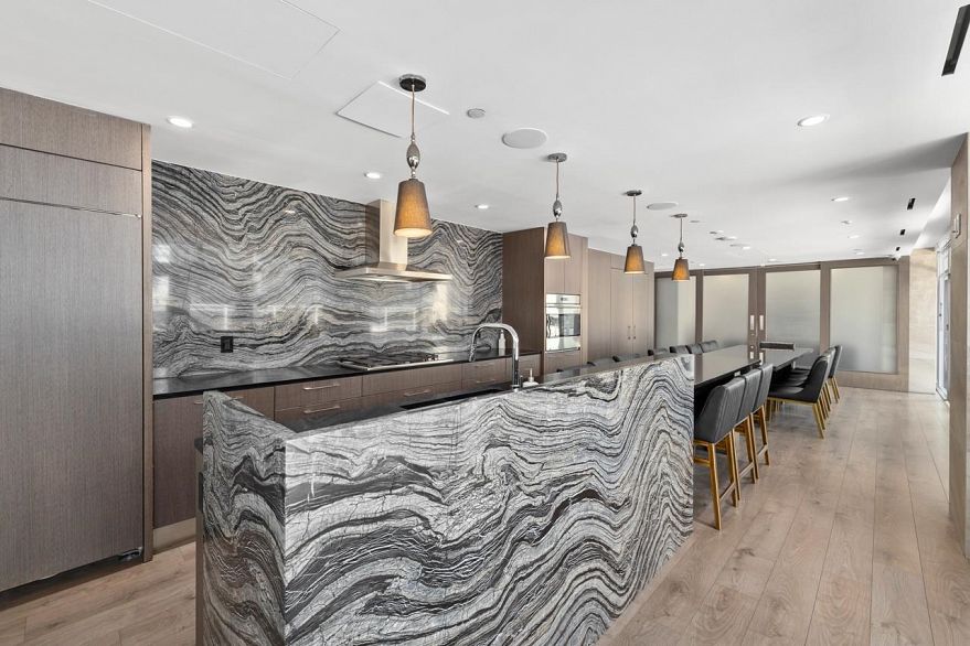 201 499 Pacific Street