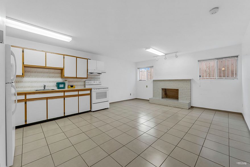 2068 Scarboro Avenue