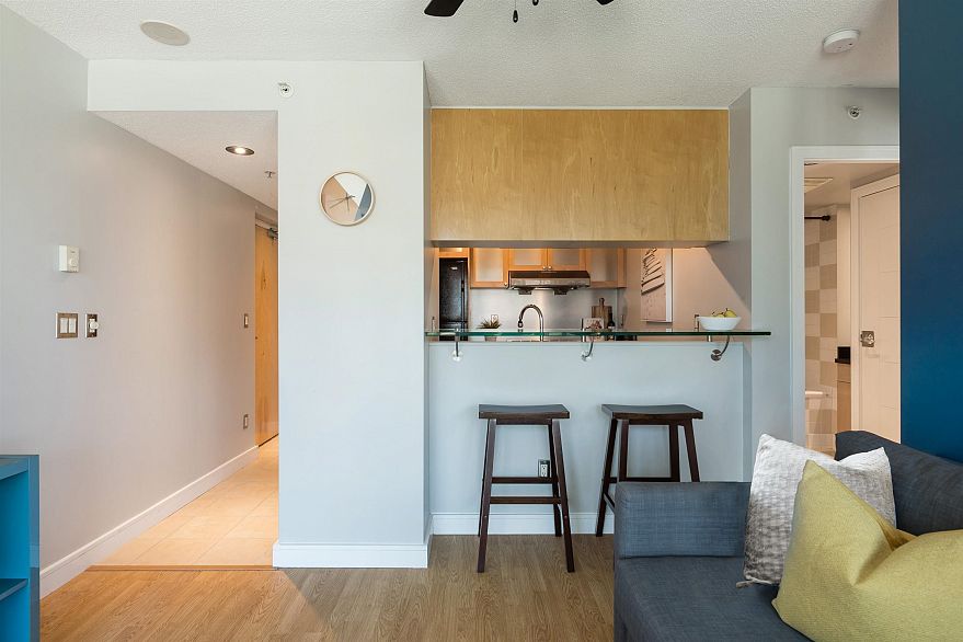 801 1003 BURNABY STREET, Vancouver BC V6E 4R7