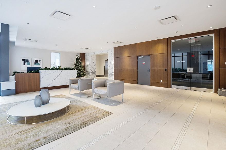 PH1606 288 W 1st Avenue