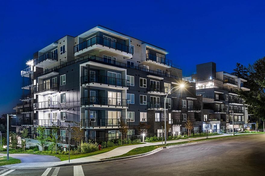 221 2002 St. George Street