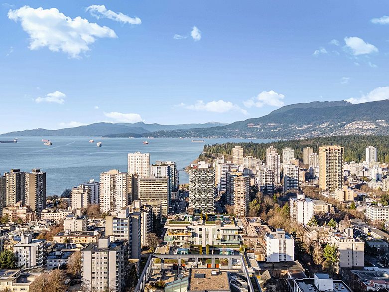 1401 1365 Davie Street