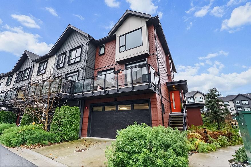 147 4738 Hemlock Way