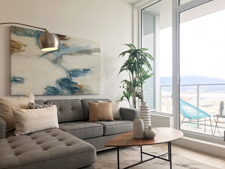 PH8 955 E Hastings Street