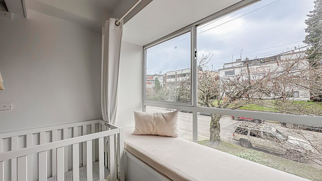 309 2211 Wall Street