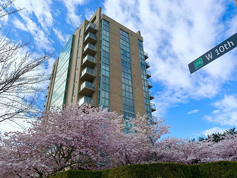 403 1633 W 10th Avenue