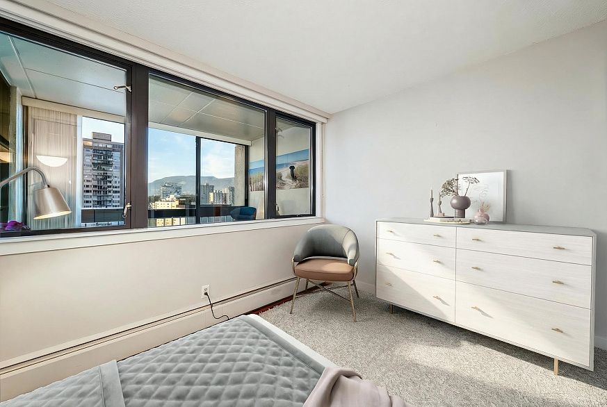 1501 1740 Comox Street