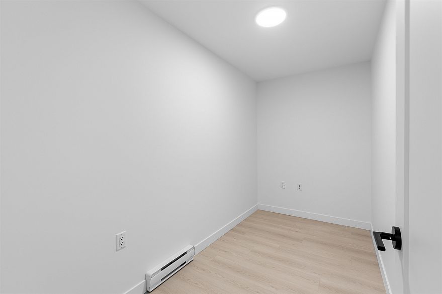 221 2002 St. George Street