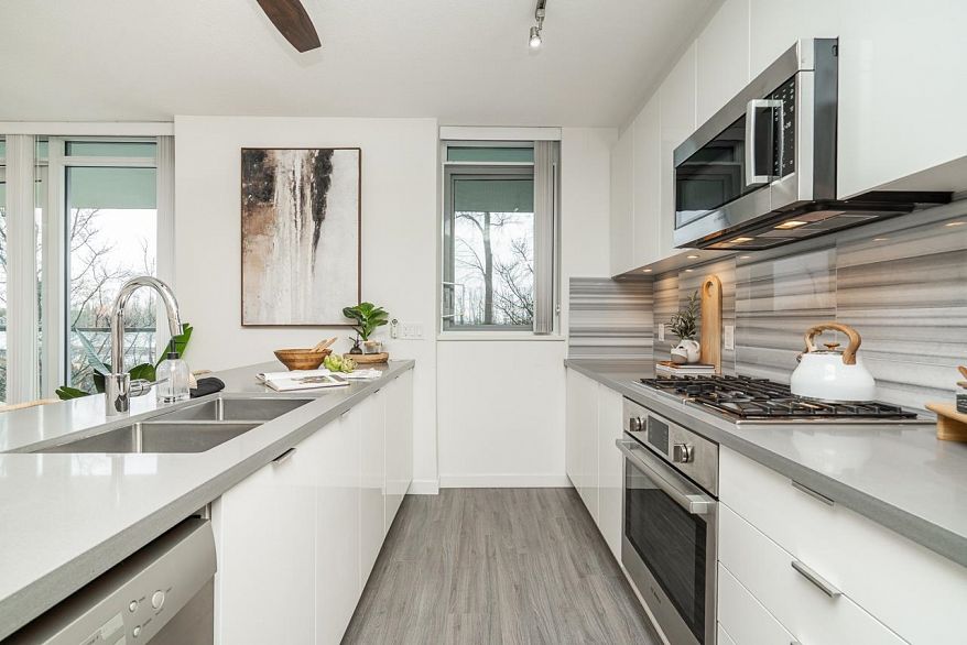 207 3162 Riverwalk Avenue