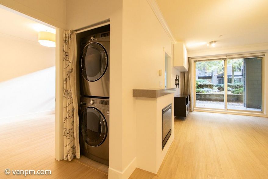 111 7478 BYRNEPARK WALK, Burnaby BC V3N 5C6