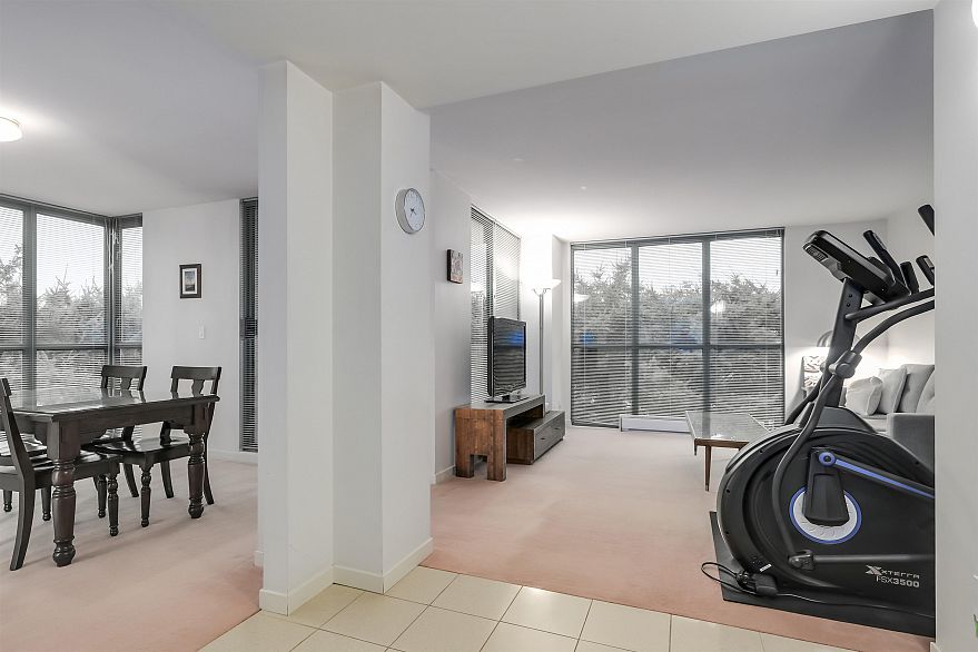 403 1633 W 10th Avenue