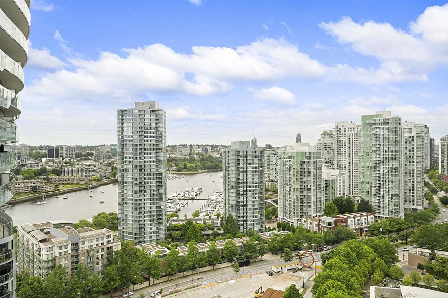 2304 89 Nelson Street