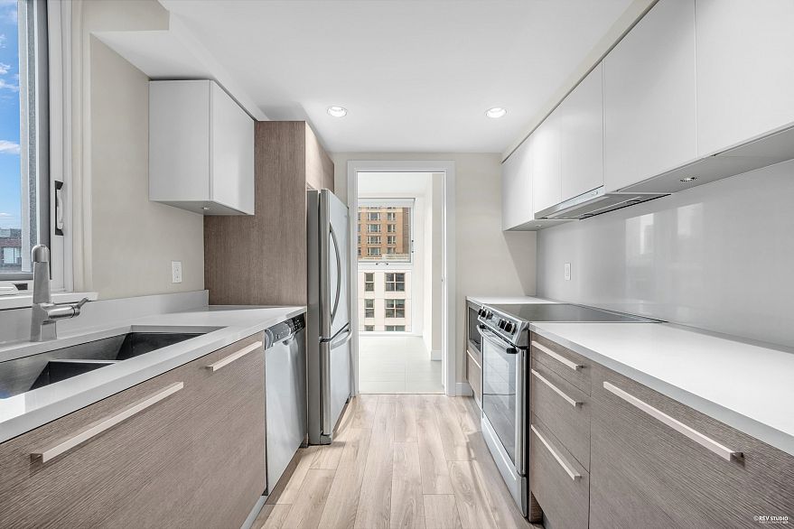 703 1323 Homer Street