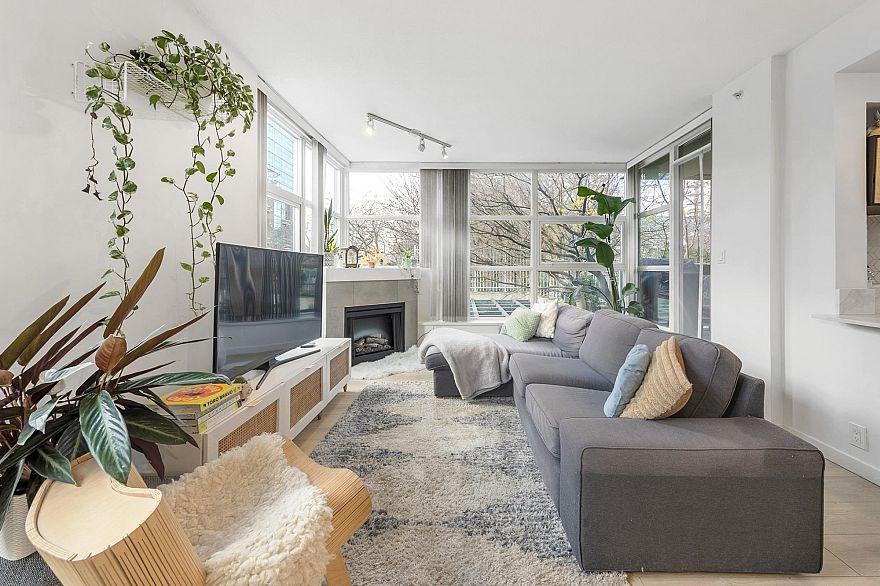 205 189 National Avenue