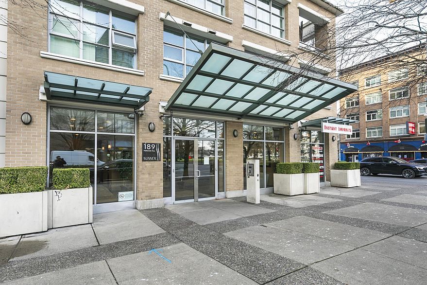 205 189 National Avenue