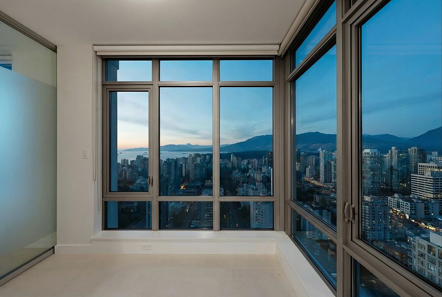 3406 1028 Barclay Street